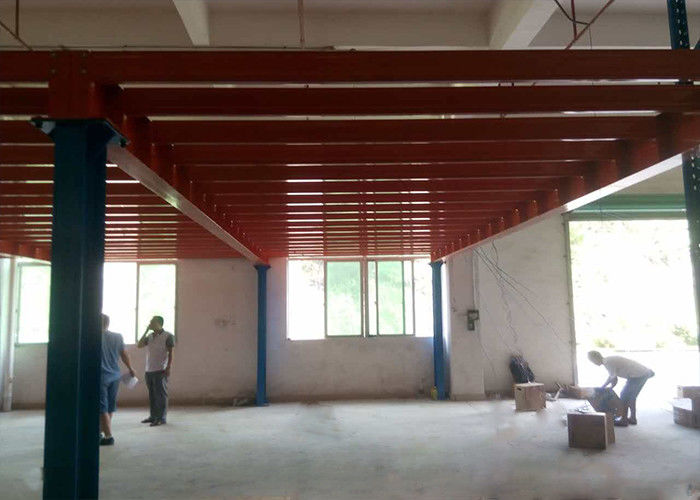 बड़े स्ट्रॉग उच्च भार क्षमता के लिए अनुकूलित रैक समर्थित मेज़ानिन फर्श