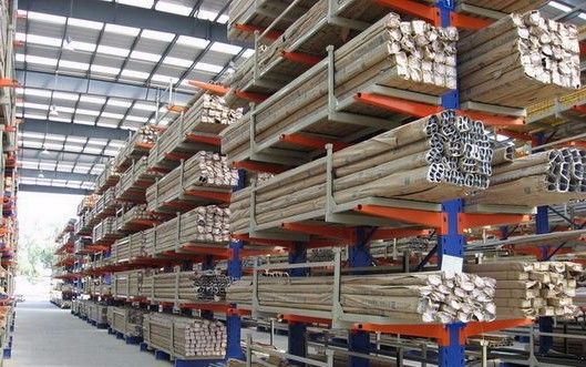 स्टील Q235 औद्योगिक गोदाम भंडारण के लिए समायोज्य कैंटिलीवर रैक हथियार